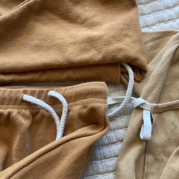 Quincy Mae/ Mebie Baby Layette Sets - Picture 3 of 6